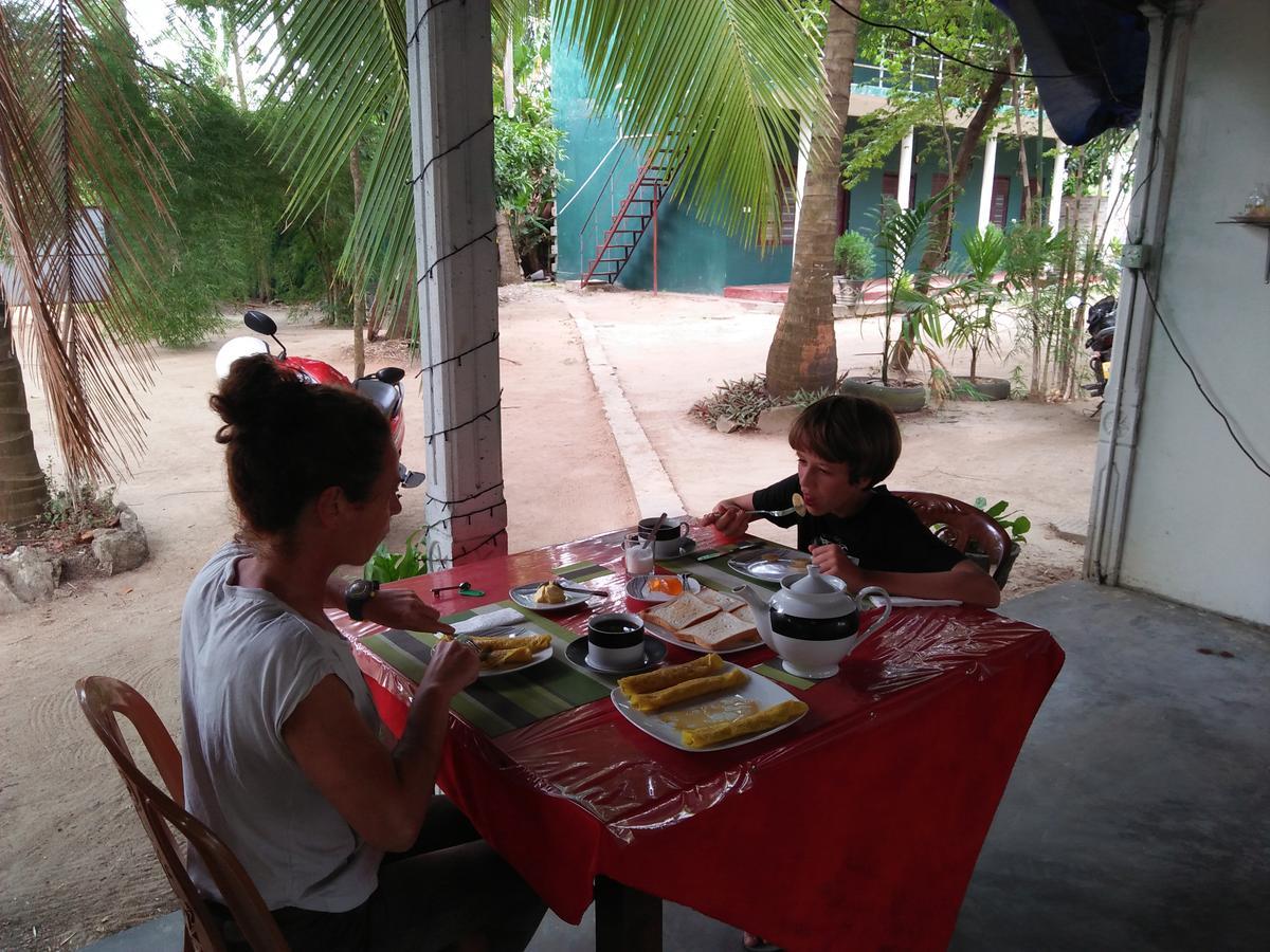 Coconut Park Bed and Breakfast Anuradhapura Exterior foto